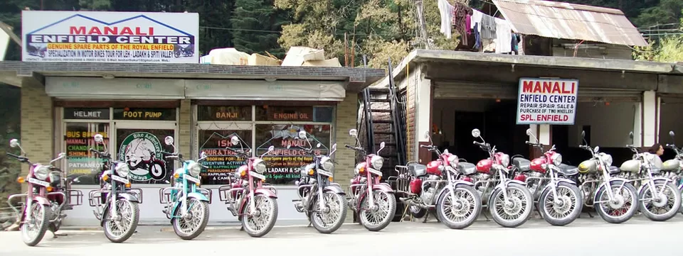 Photo of Complete Guide to your first short bike ride in the Mighty Himalayas.On manali leh highway. by Azam Siddiqui