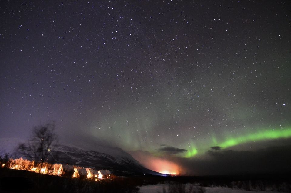 Photo of Want To Chase The Northern Lights Over Swedish Lapland? Here's How You Can Plan Your Next Adventure! 1/1 by Ananya Ghosh
