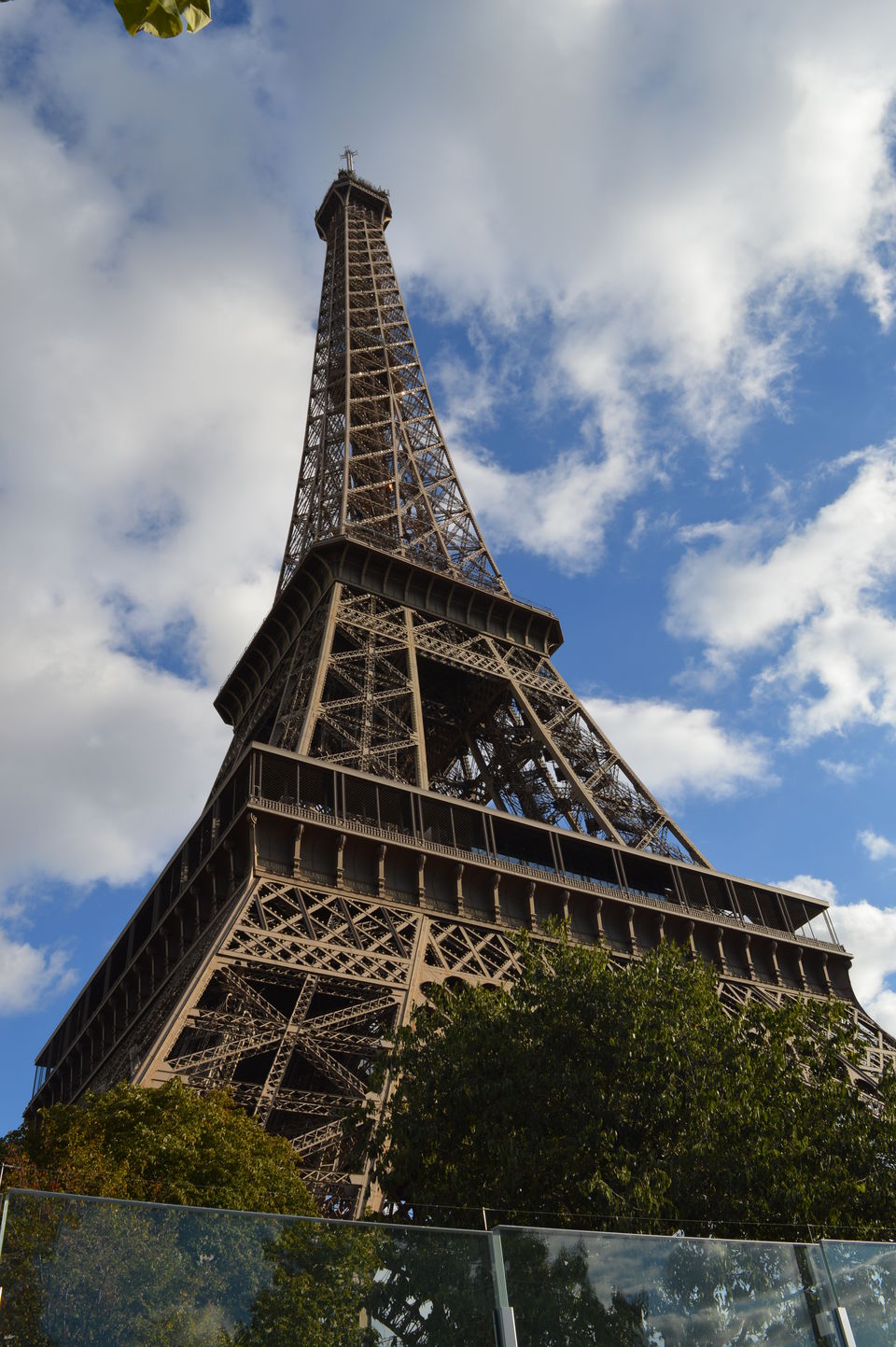 Photo of A Day in Paris – The city of Love 1/4 by Avantika Das