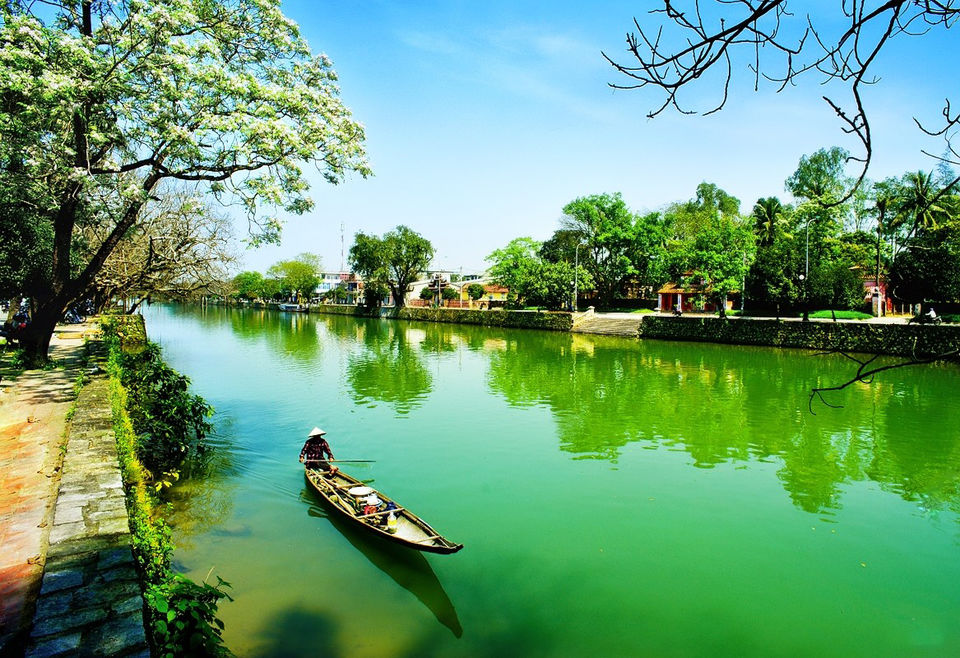 Photo of For those who want to choose best Vietnamese Tour Operator by daniel