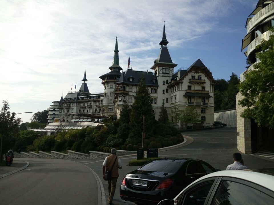 Photo of Pampering myelf @ Zurich 2/2 by akhileshparmanu