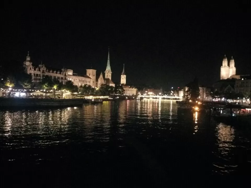 Photo of Zürich, Switzerland by akhileshparmanu