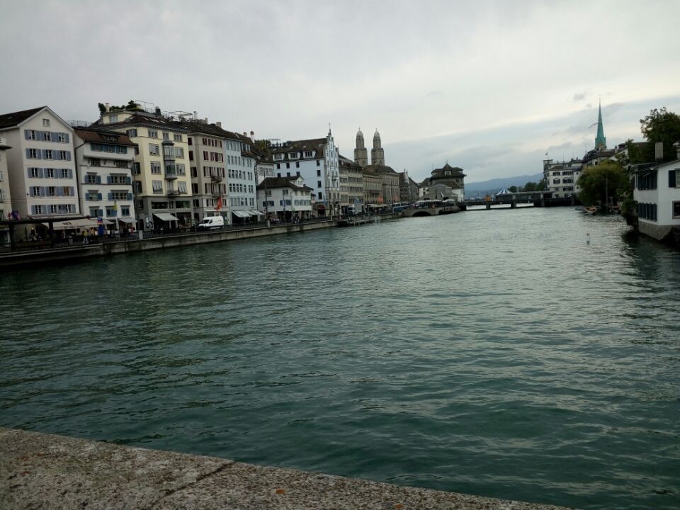 Photo of Pampering myelf @ Zurich by akhileshparmanu