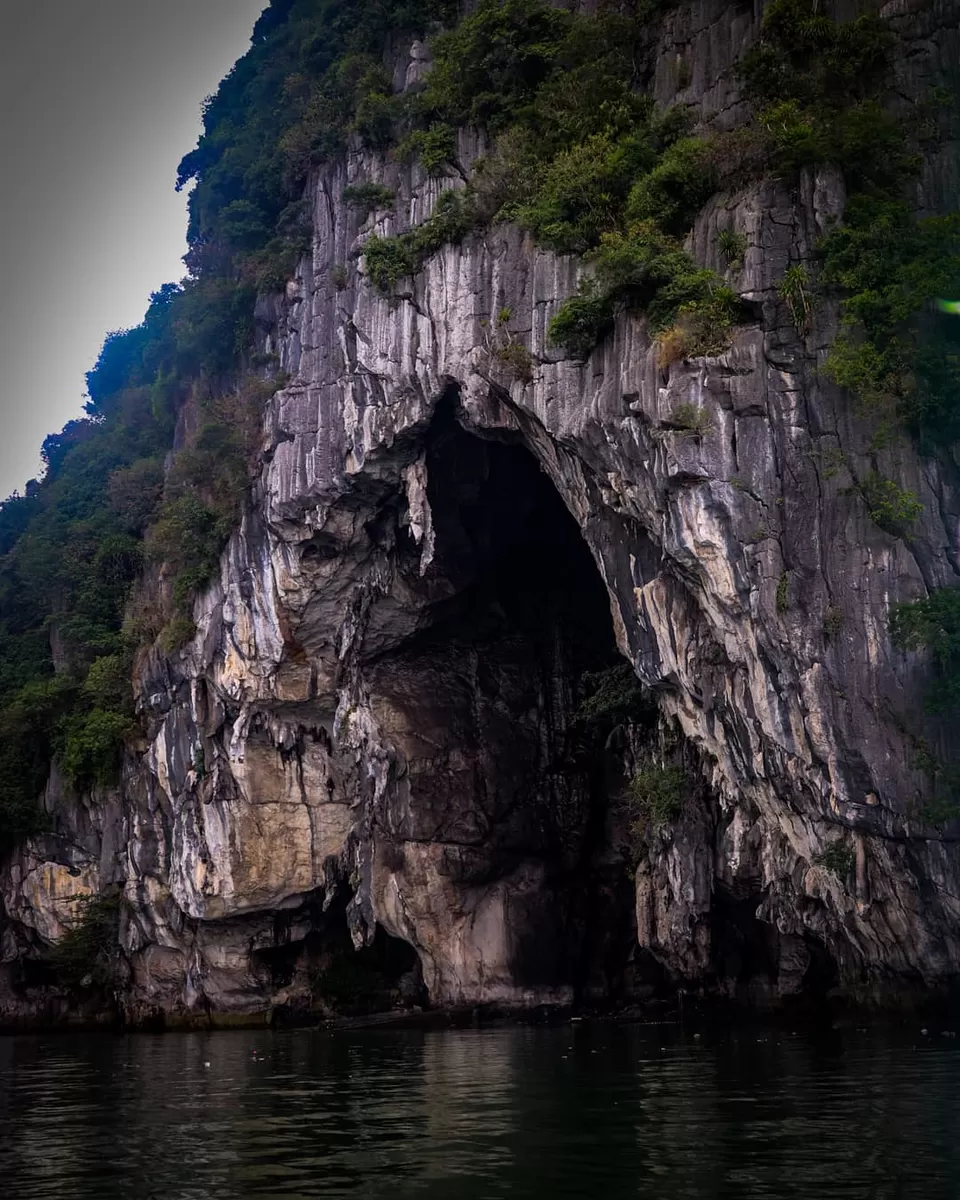 Photo of Halong Bay Vietnam, Bãi Cháy, Thành phố Hạ Long, Quảng Ninh, Vietnam by vishwanath moolya