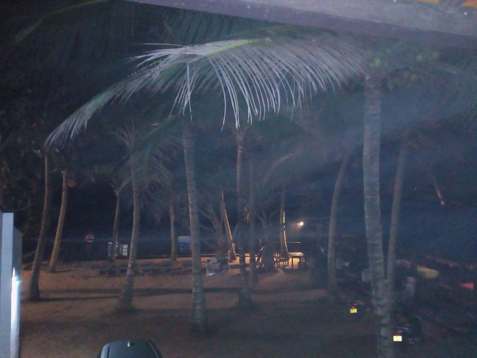 Photo of A Blurry..Amazing...Crazy Sri Lankan Night #MyCrazyParty 1/2 by Sneha Roy