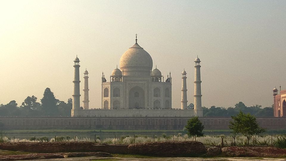 Photo of Visit this moon-garden in Agra to enjoy an unearthly view of the Taj Mahal by Shramana Purkayastha