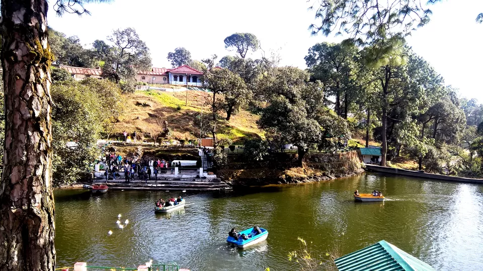 Photo of Bhulla Tal, Lansdowne, Uttarakhand, India by Shramana Purkayastha
