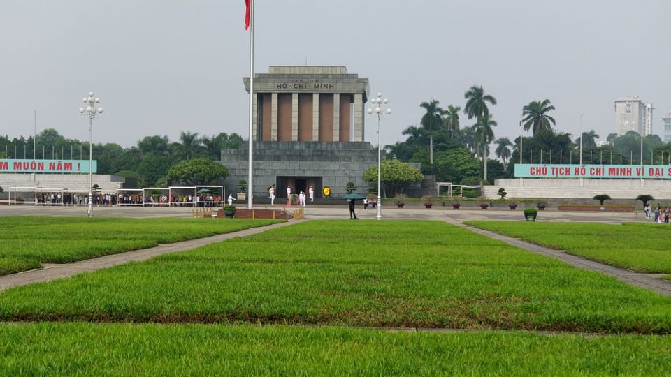 Photo of Hanoi, Hoàn Kiếm, Hanoi, Vietnam by Arun Cherian