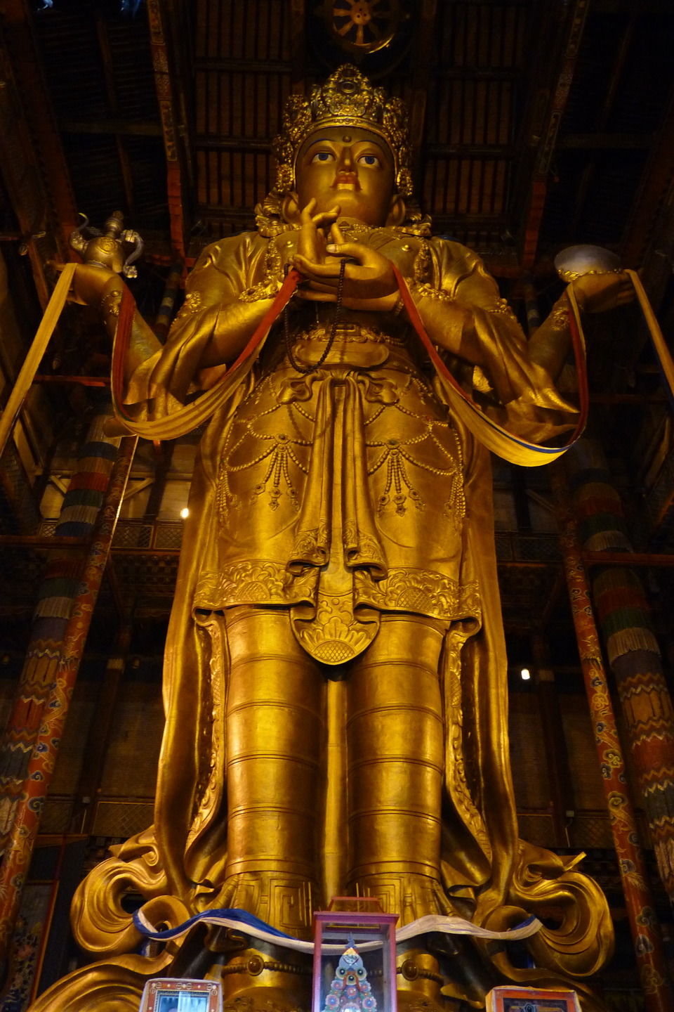 Photo of Gandantegchinlen Monastery, Ulaanbaatar, Mongolia by Tripoto