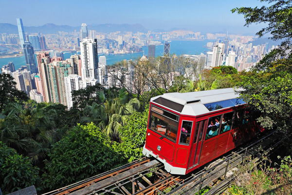 Photo of Superb Food, Fascinating Culture and Fantastic Places To Visit In Hong Kong 1/2 by Tripoto