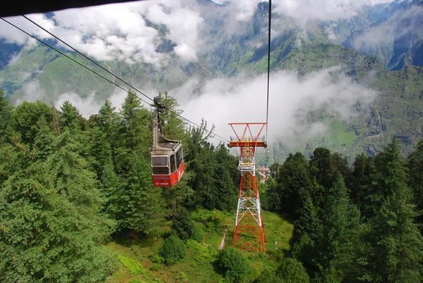 Photo of Auli, Uttarakhand, India by Tripoto