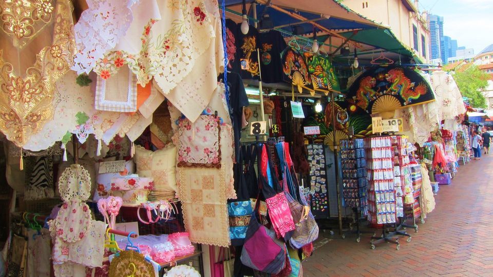 Photo of Go on an Endless Shopping Spree at These Delightful Markets in Singapore! 5/5 by Tripoto