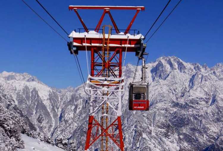 Photo of Pack your bags while it's still winters and visit Auli- The Winter Wonderland of Uttarakhand- 2 days 6/11 by Aastha Sharma