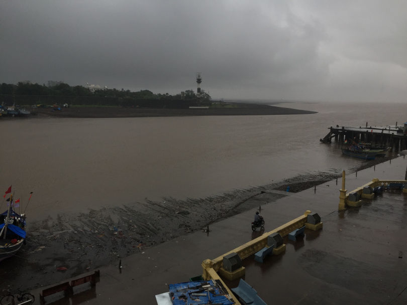 Photo of Daman, Daman and Diu, India by Neelesh Chandola