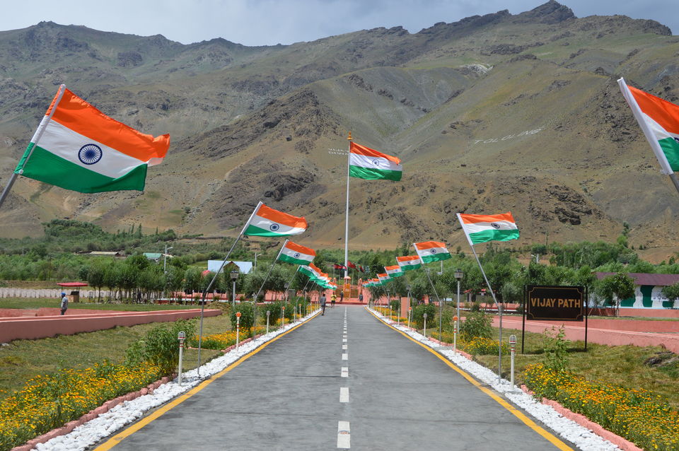 Photo of Mission Ladakh Accomplished ! 168/203 by Gaurav Singh Bawa