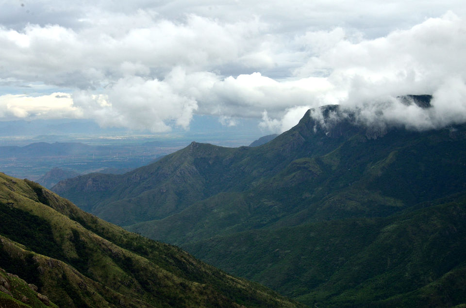 Photo of Munnar- The Kashmir of Kerala! 9/10 by Bikram Jeet