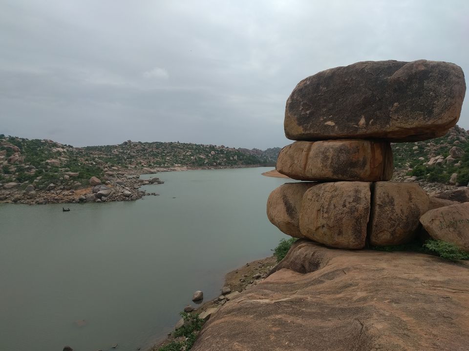 Photo of Failed Cliff Jumping at Hampi by Vaibhav Gangrade