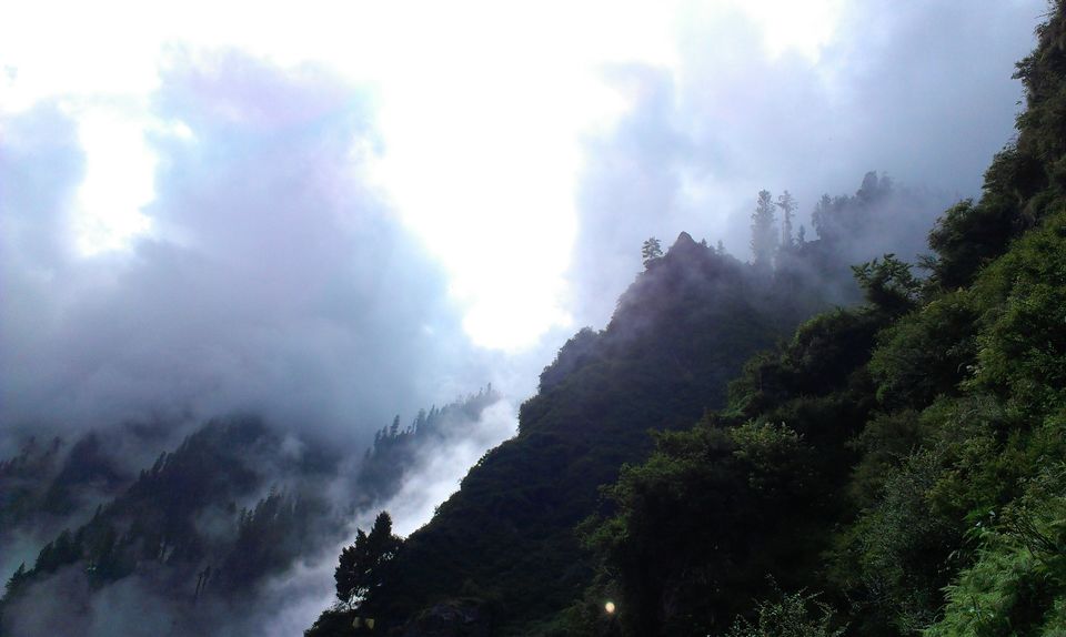 Photo of Let's talk about what's happening in Malana (and one hidden secret that no one knows about) by Vaibhav Gangrade
