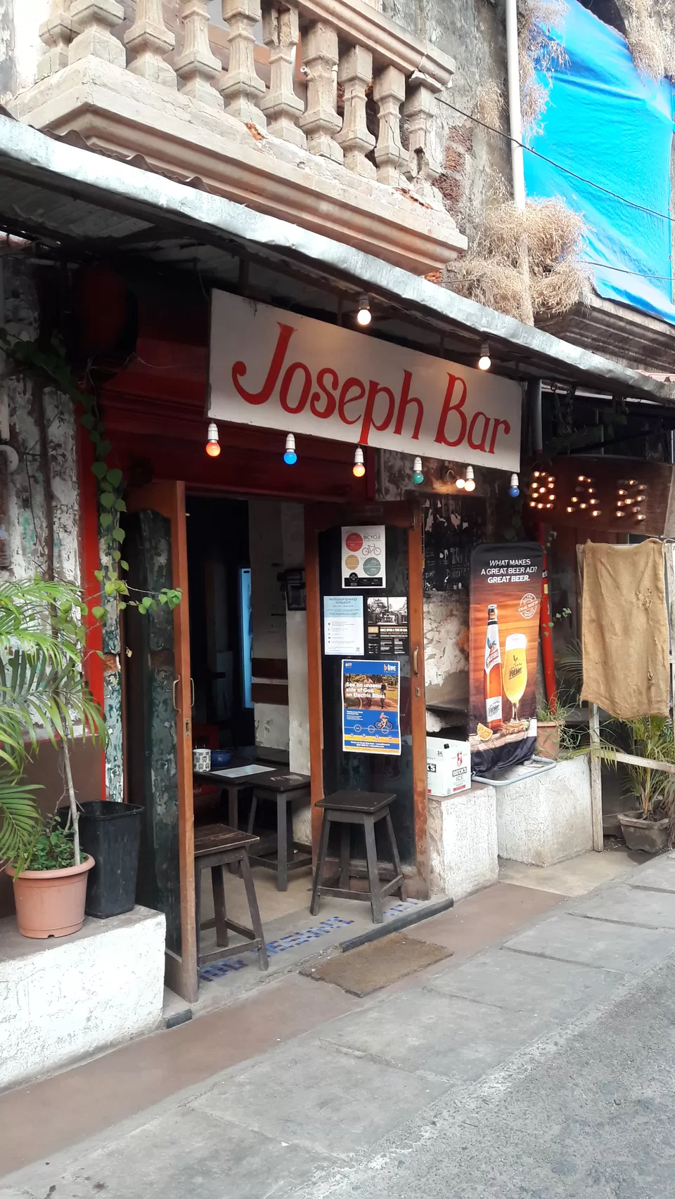 Photo of Joseph Bar, Gomes Pereira Road, Altinho, Panaji, Goa, India by Yashodhara Roy