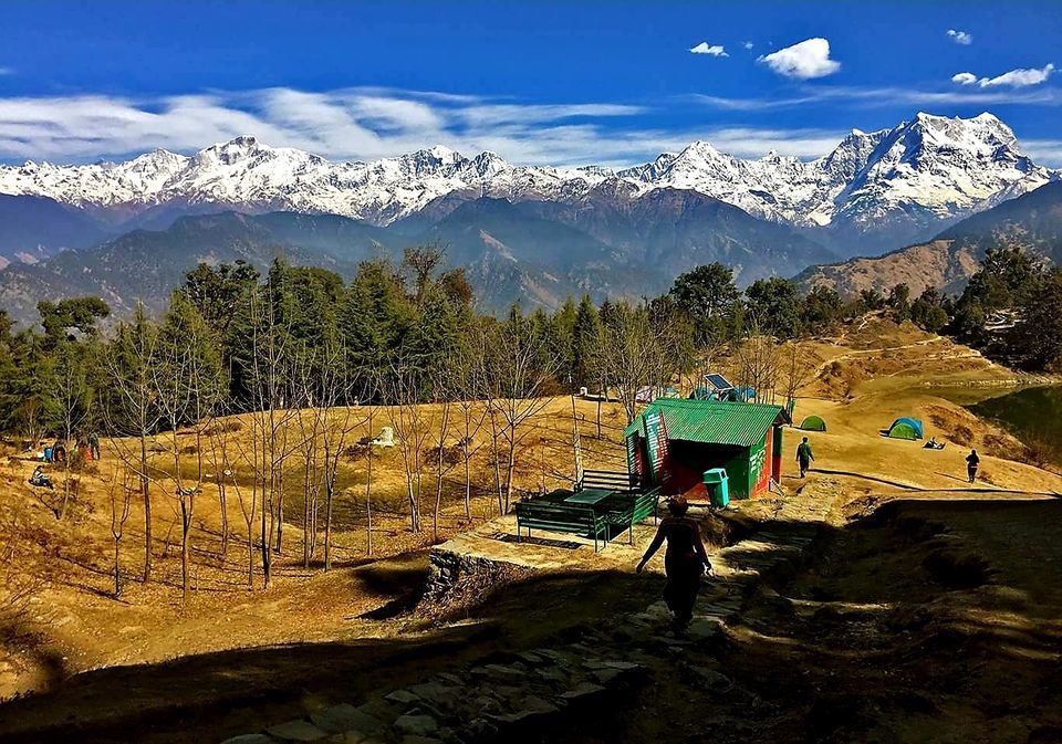 Photo of Best place to pitch your camp and indulge in the beautiful vistas around - Deoria Tal by Roads Unexplored