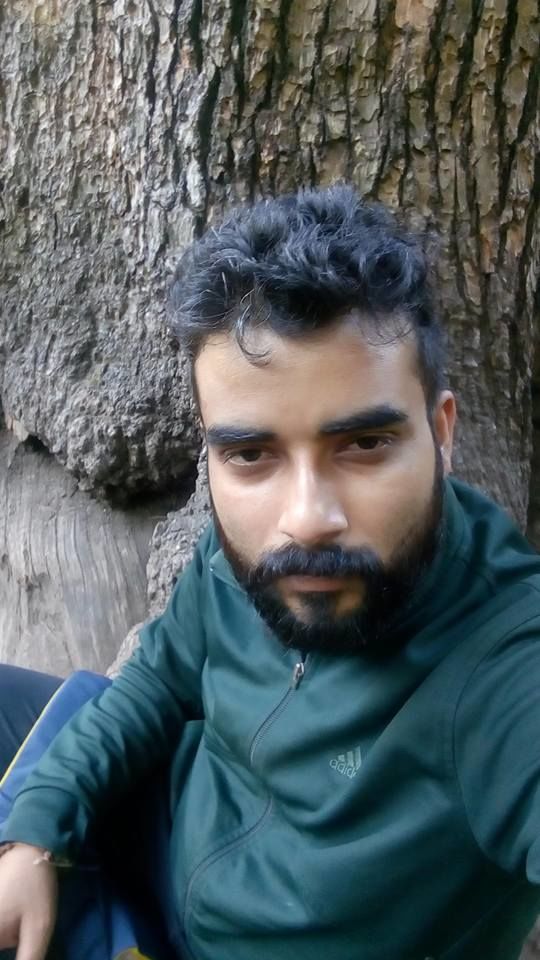 Photo of Kheer Ganga Hot Water Spring, Sosan, Himachal Pradesh, India by Shikhar Anand