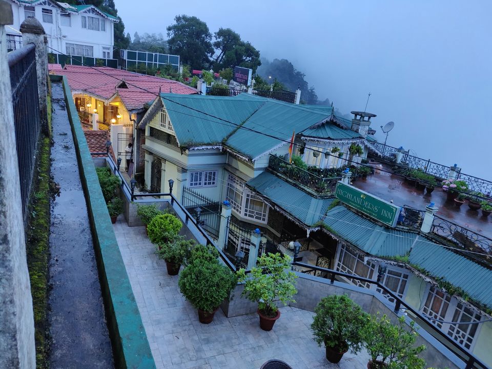 Photo of Subash Ghisingh Marg, Darjeeling, India by Akash Majumder
