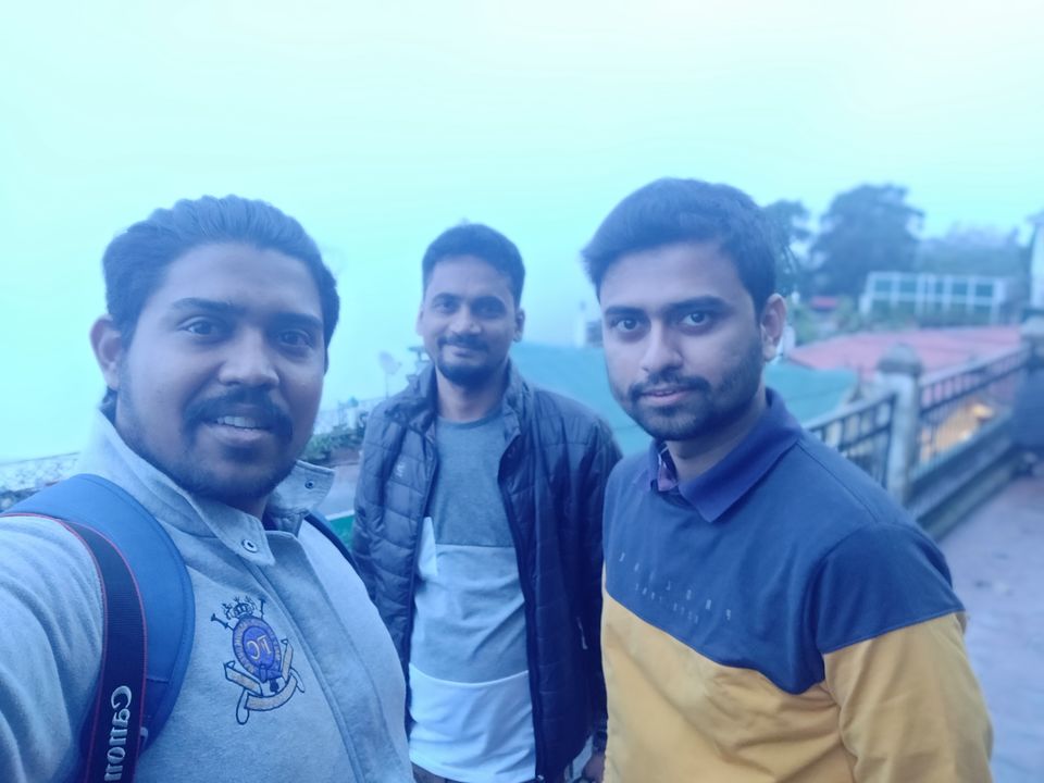 Photo of Subash Ghisingh Marg, Darjeeling, India by Akash Majumder