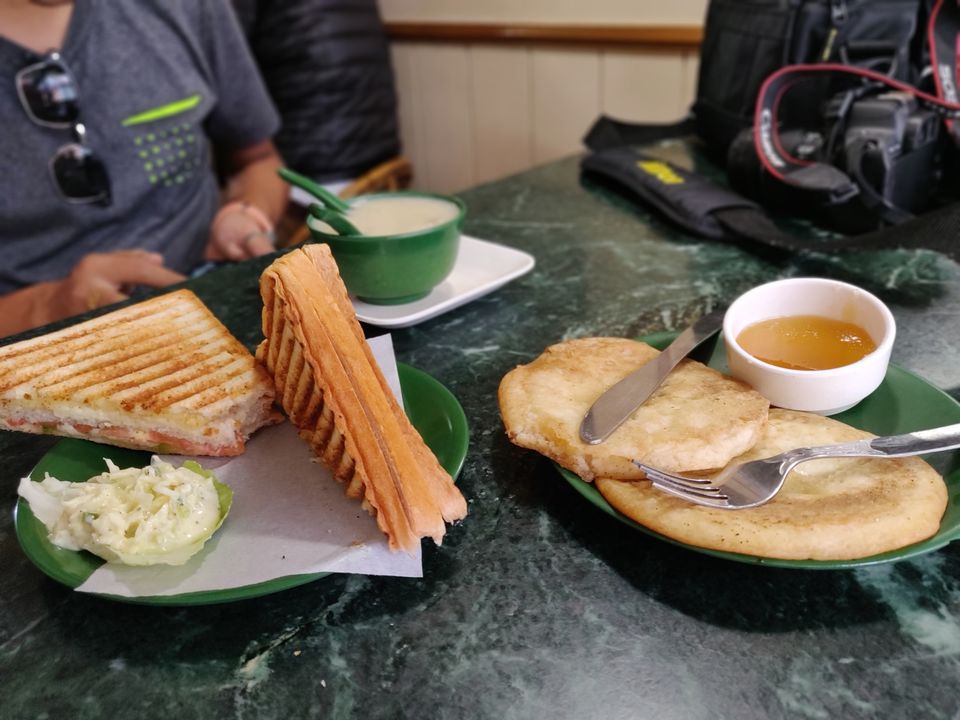 Photo of 2 Days in Darjeeling by Akash Majumder