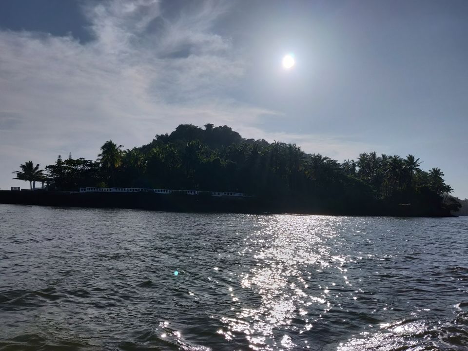 Photo of Aguada Fort Area, Candolim, Goa, India by Akash Majumder