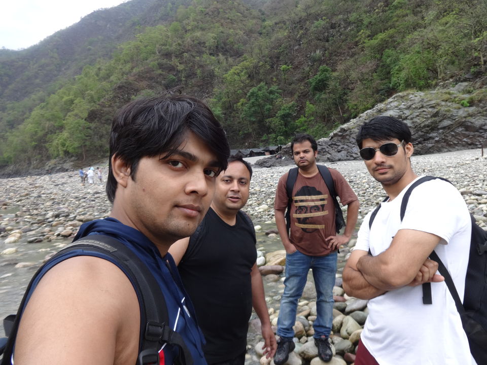 Photo of Rishikesh, Uttarakhand, India by Alok Kumar Morya