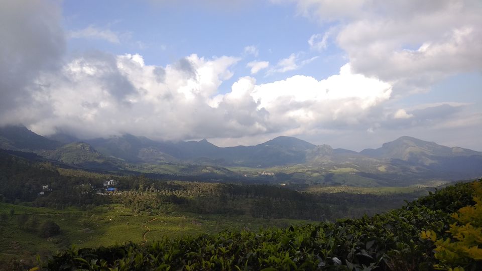 Photo of 8 girls from different cities on a bacherellote trip to Kerala - Part 1 by priyanka kakade