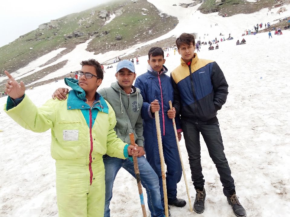 Photo of A budget Chandigarh Manali trip with Friends by Mayank Duggar
