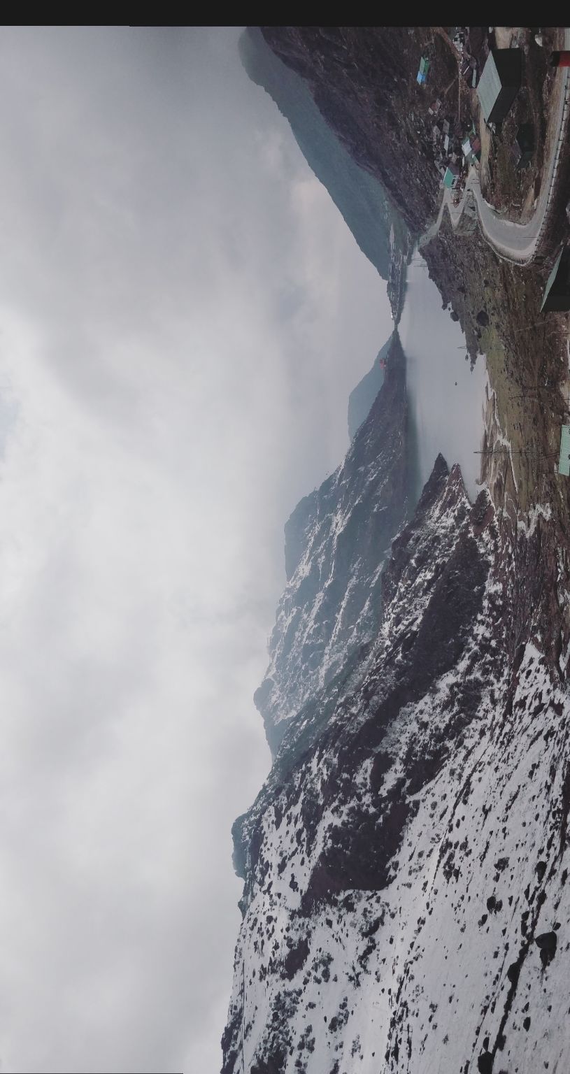 Photo of The ZiGzAg Route - Sikkim by Mansi Porwal
