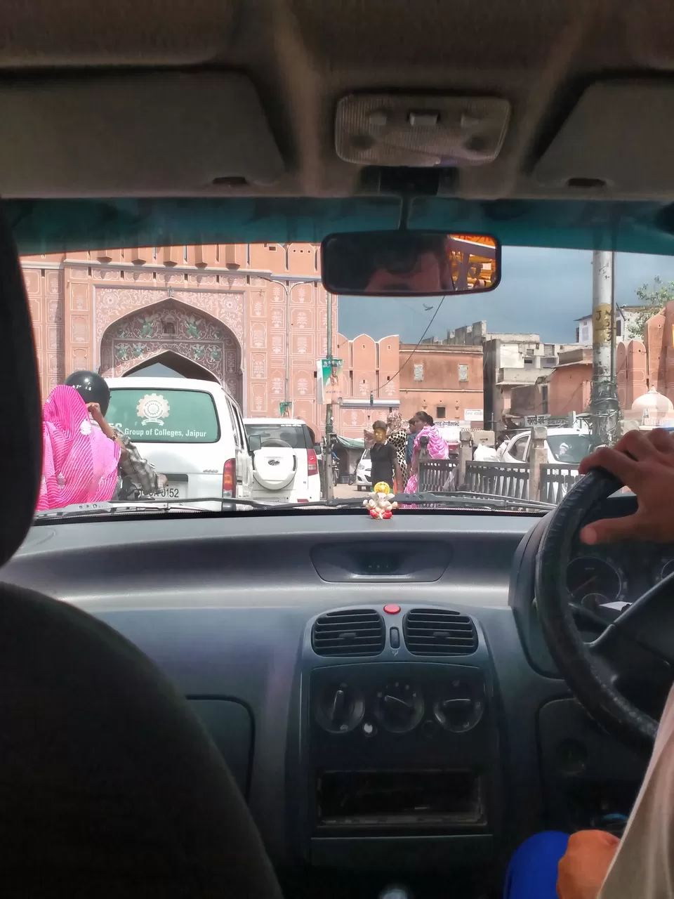 Photo of Zostel Jaipur, Kamal Gatta Colony, Kanwar Nagar, Jaipur, Rajasthan, India by Snehanshu Shome