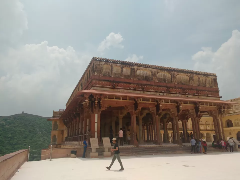 Photo of A budget traveler in the Land of Royals by Snehanshu Shome