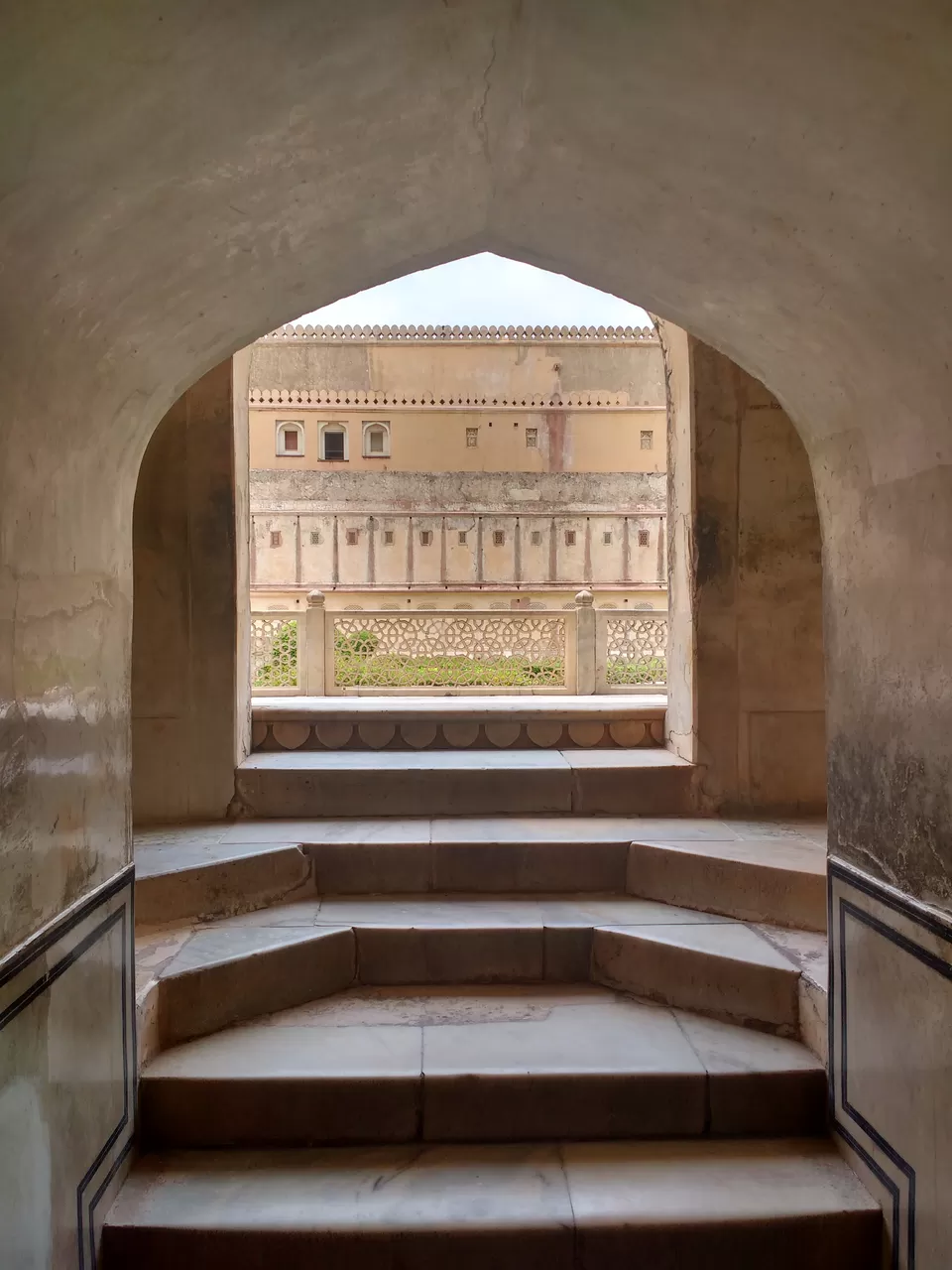 Photo of A budget traveler in the Land of Royals by Snehanshu Shome