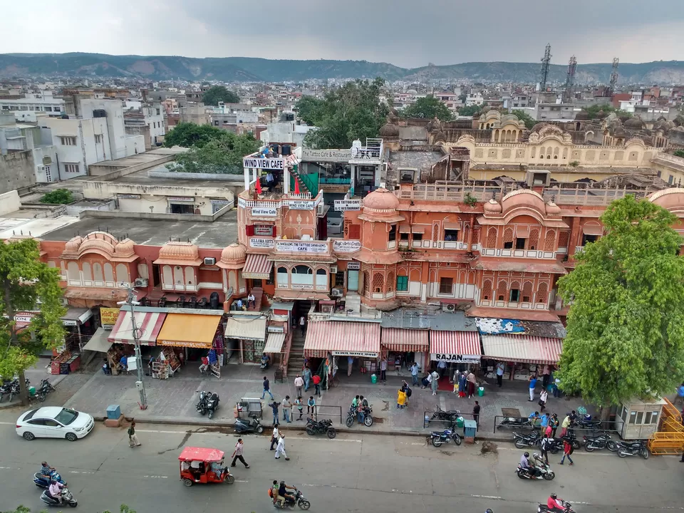 Photo of Hawa Mahal, Hawa Mahal Road, Badi Choupad, J.D.A. Market, Kanwar Nagar, Jaipur, Rajasthan, India by Snehanshu Shome