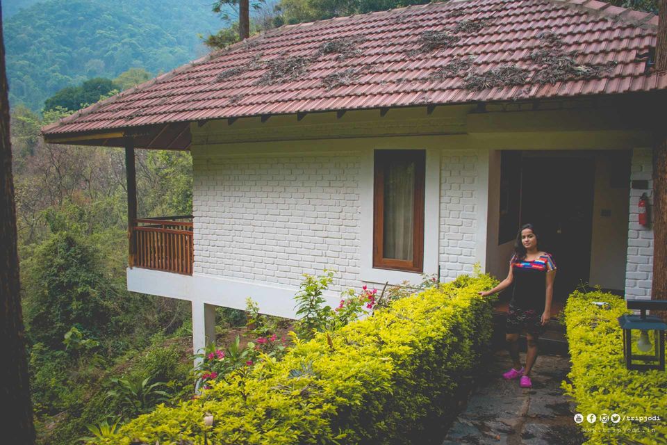 Photo of Road to Kurumba Village Resort, Burliyar, Tamil Nadu, India by Trip Jodi