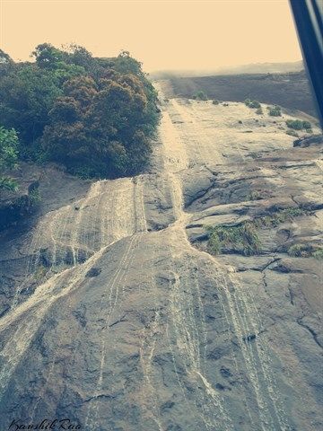 Photo of Munnar – Weekend Getaway 8/11 by Kaushik Rao