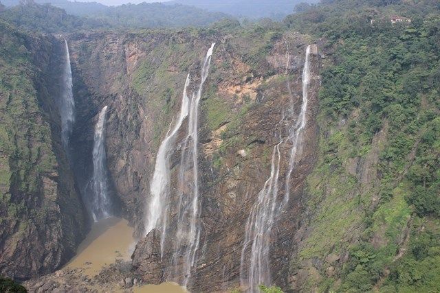Photo of Jog Falls / Gerosoppa Falls 1/2 by Kaushik Rao