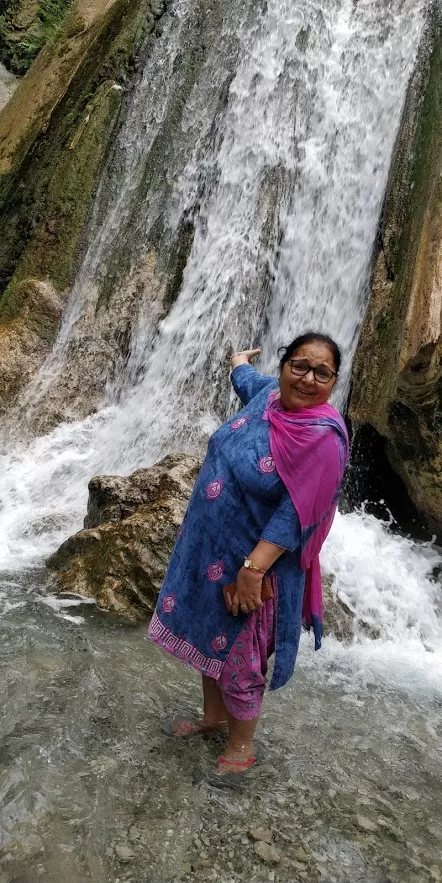 Photo of Kempty Falls, Lakhwad, Kempty, Mussoorie, Uttarakhand, India by Sumedha Dogra