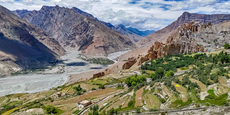 Photo of Kaza, Himachal Pradesh, India by Mohit Singh Arora