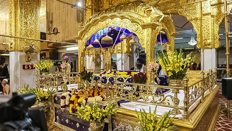 Photo of Historical Gurudwara Sahib ( Sikh Temple ) in Delhi 4/22 by Mohit Singh Arora
