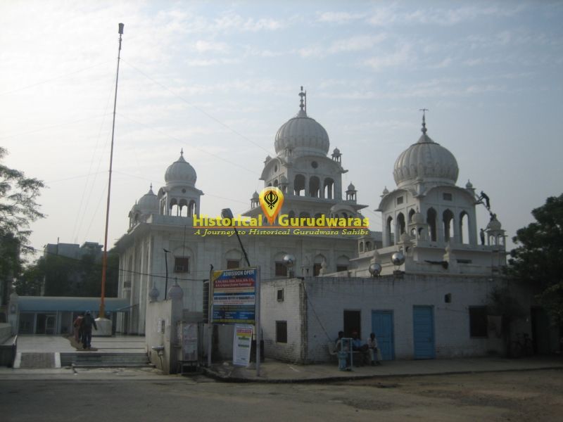 Photo of Historical Gurudwara Sahib ( Sikh Temple ) in Delhi 22/22 by Mohit Singh Arora
