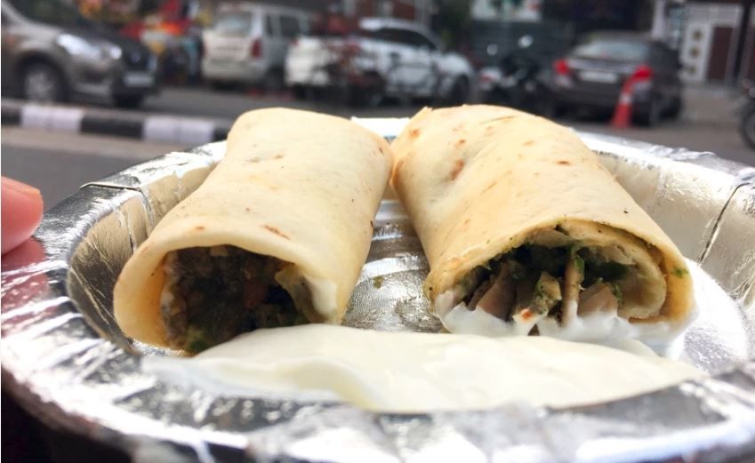 5 Best and Most Famous Shawarma Places In Delhi - Tripoto