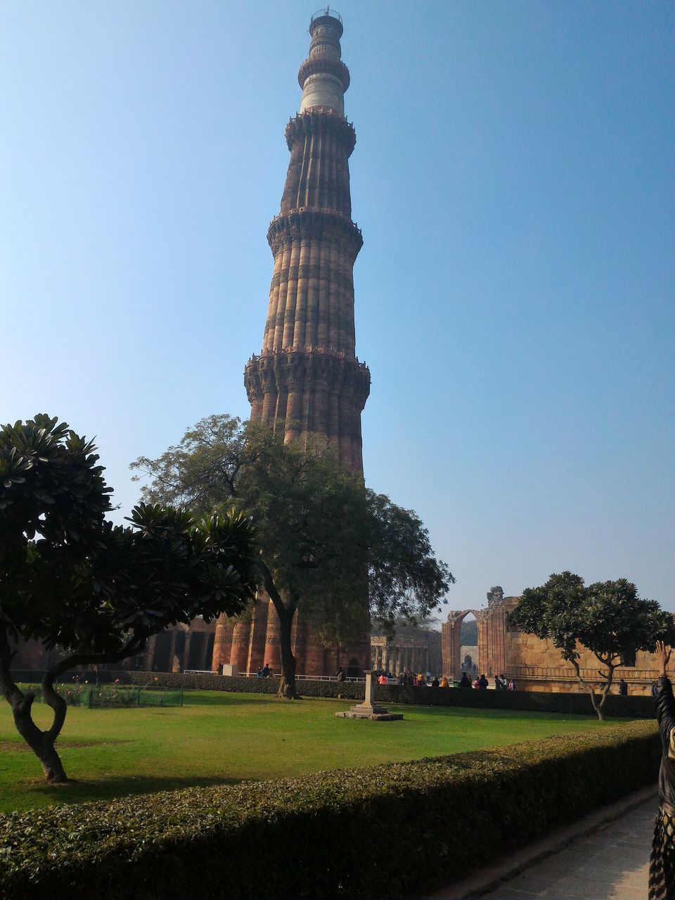Photo of History Unveiled : Qutub Minar and Iron Pillar of Delhi , #photoblog 3/30 by Mohit Singh Arora