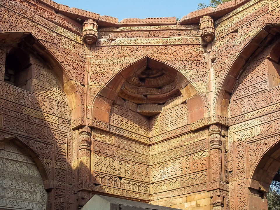 Photo of History Unveiled : Qutub Minar and Iron Pillar of Delhi , #photoblog 28/30 by Mohit Singh Arora