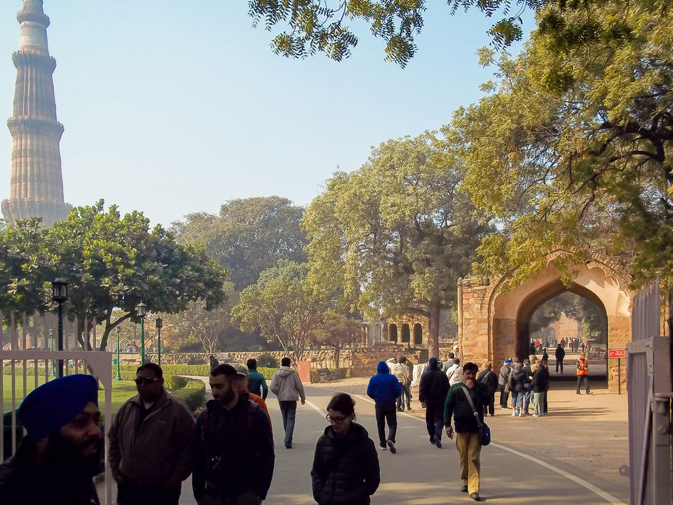 Photo of History Unveiled : Qutub Minar and Iron Pillar of Delhi , #photoblog 1/30 by Mohit Singh Arora