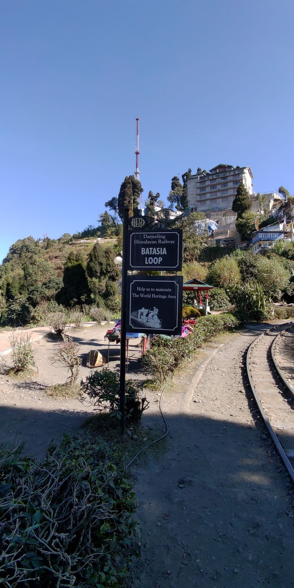 Photo of Batasia Loop War Memorial , Darjeeling 4/16 by Mohit Singh Arora