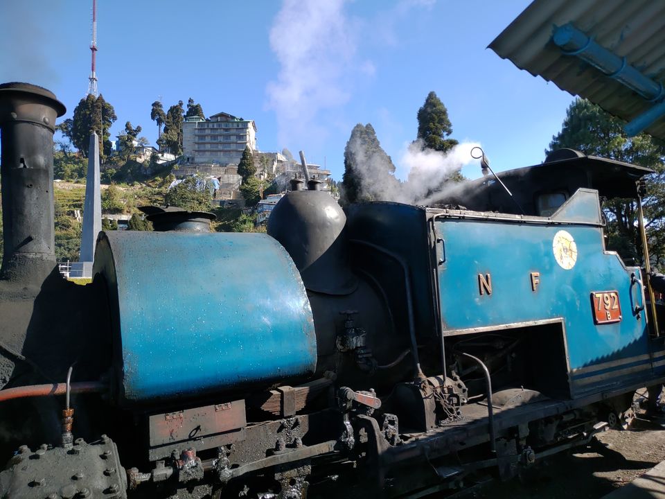 Photo of Batasia Loop War Memorial , Darjeeling 12/16 by Mohit Singh Arora